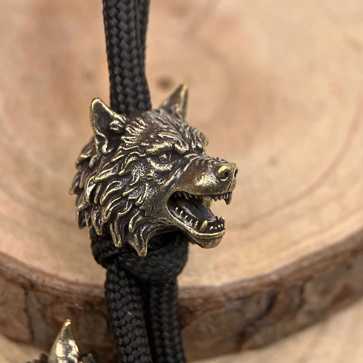Wolf Head Brass Knife Beads EDC Outdoor DIY Paracord Handmade Woven Lanyard Pendants Umbrella Rope Bracelet Charms Accessories