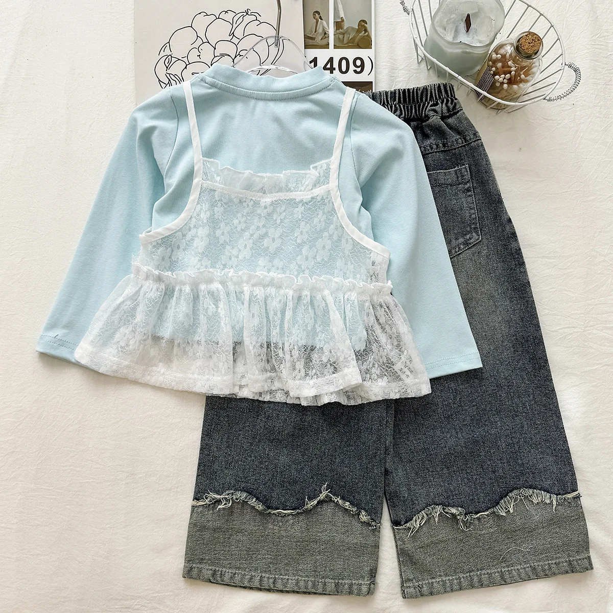 2026 New Girls Autumn Unique and Beautiful Long Sleeved Lace Camisole Jeans Three Piece Set