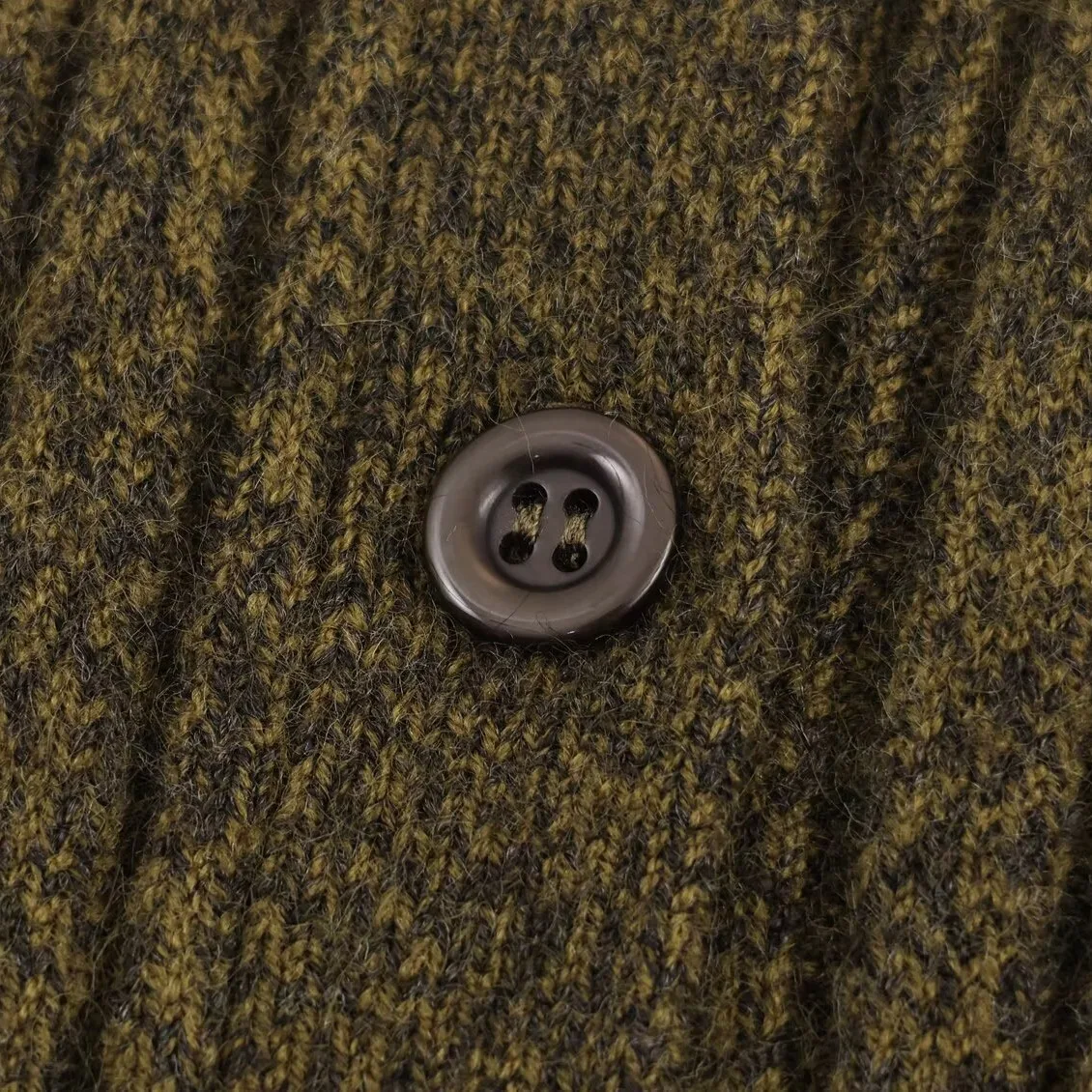 

Независимая станция, ветровая полиэстеровая трикотажная короткая юбка с обычными рукавами и круглым вырезом, чистый цвет, уличный стиль, подол