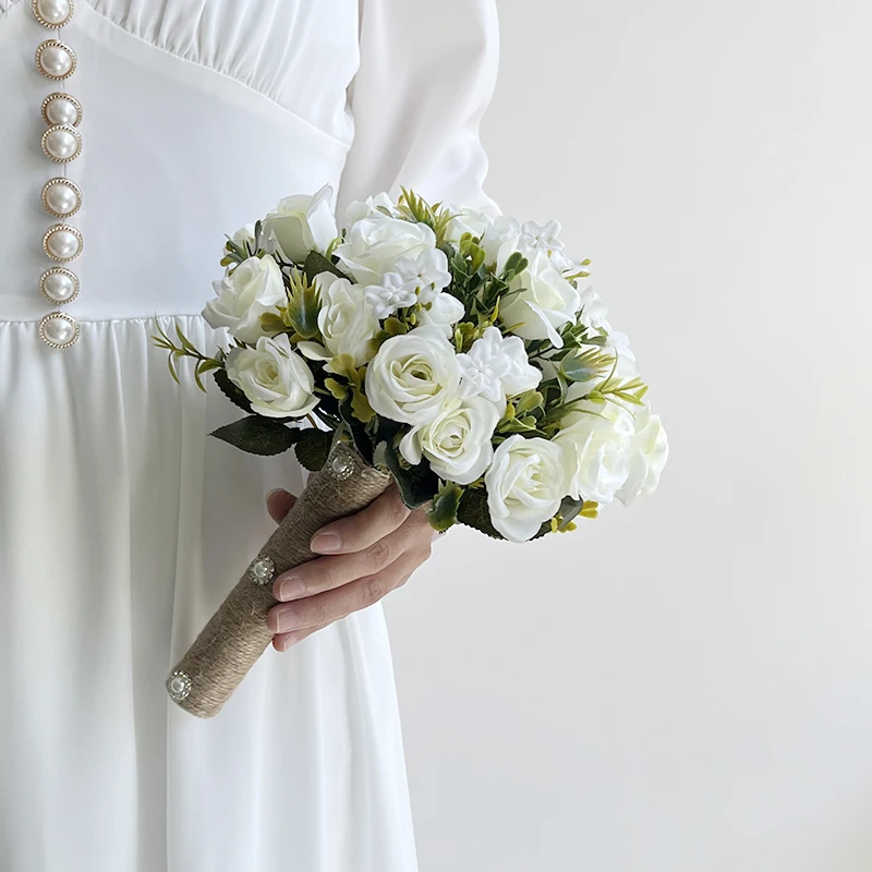 

Bridal Accessories Bridesmaids Wedding Flowers Bouquet Silk Flower Artificial Roses Wedding Supplies Bride Bouquets Customize