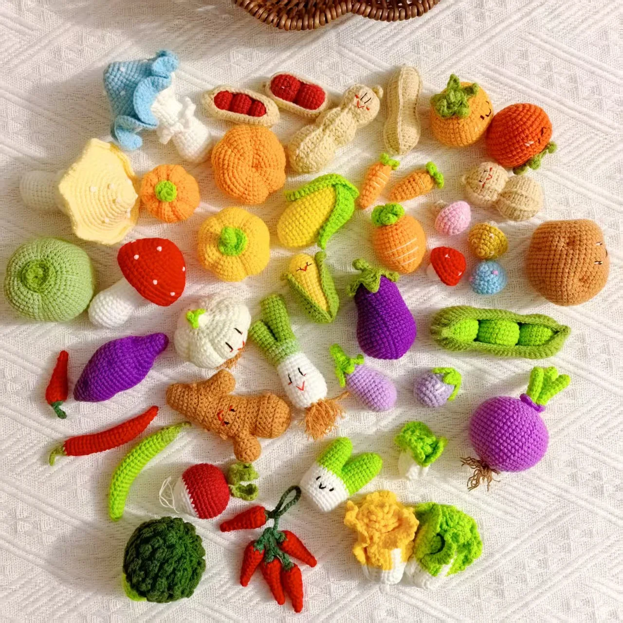 Kreative Gehäkelte Gemüse-Figuren, Handgefertigte Gewebte Gemüse-Schlüsselanhänger, Rucksack-Anhänger, Niedliches Geschenk – Detail 1