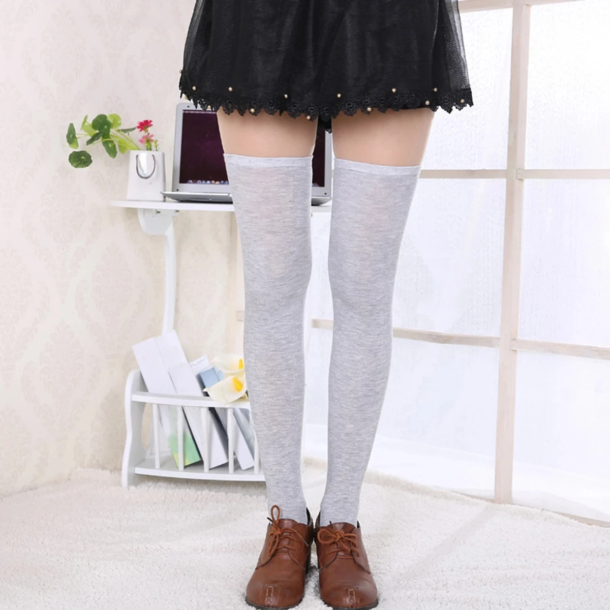 

1 Pair of Pure Black Long Tube Ladies, Knee Socks