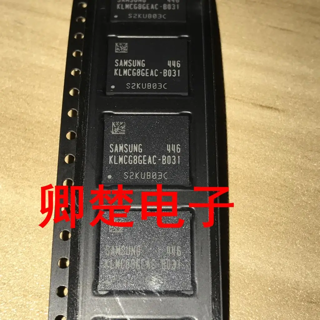 

64G EMMC SAMSUNG KLMCG8GEAC-B031 BGA New and original