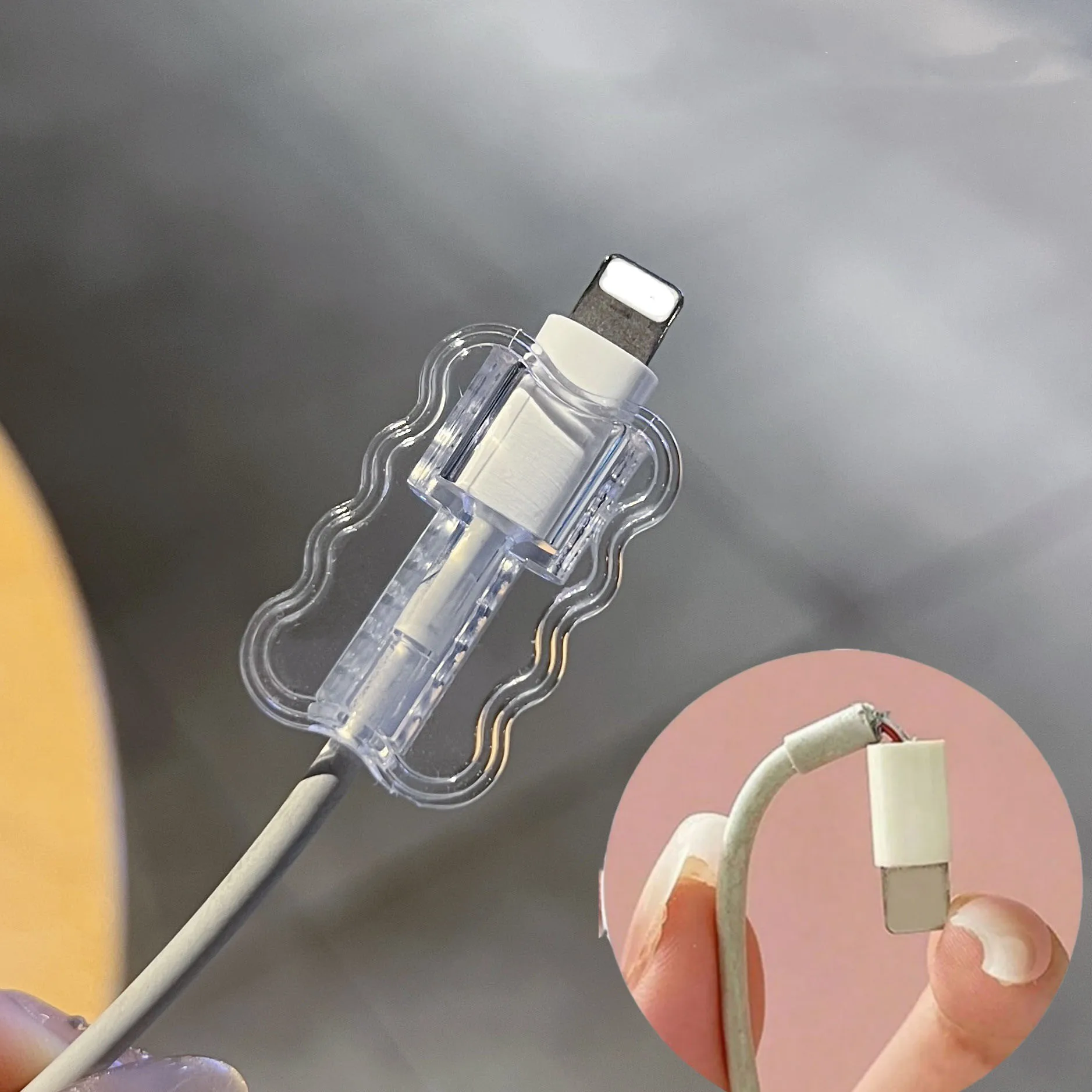 30PCS Data Cable Protector Sleeves Anti-Breakage Cord Saver for Android IPhon Data Cord Clear Case Clip Mobile Phone Accessory
