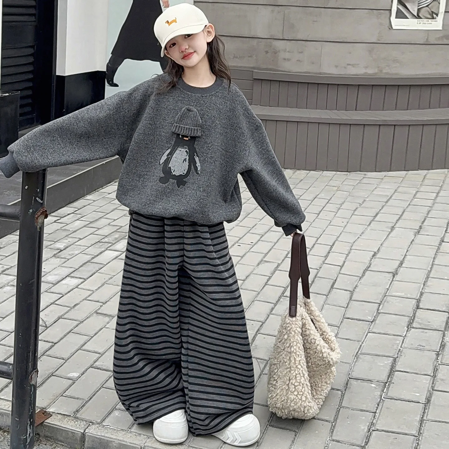 Girls Stylish Grey Loose 3D Cartoon Pullover Sweatshirt+Striped Pant Set School Kid 2PCS Tracksuit Children Jogger Outfit