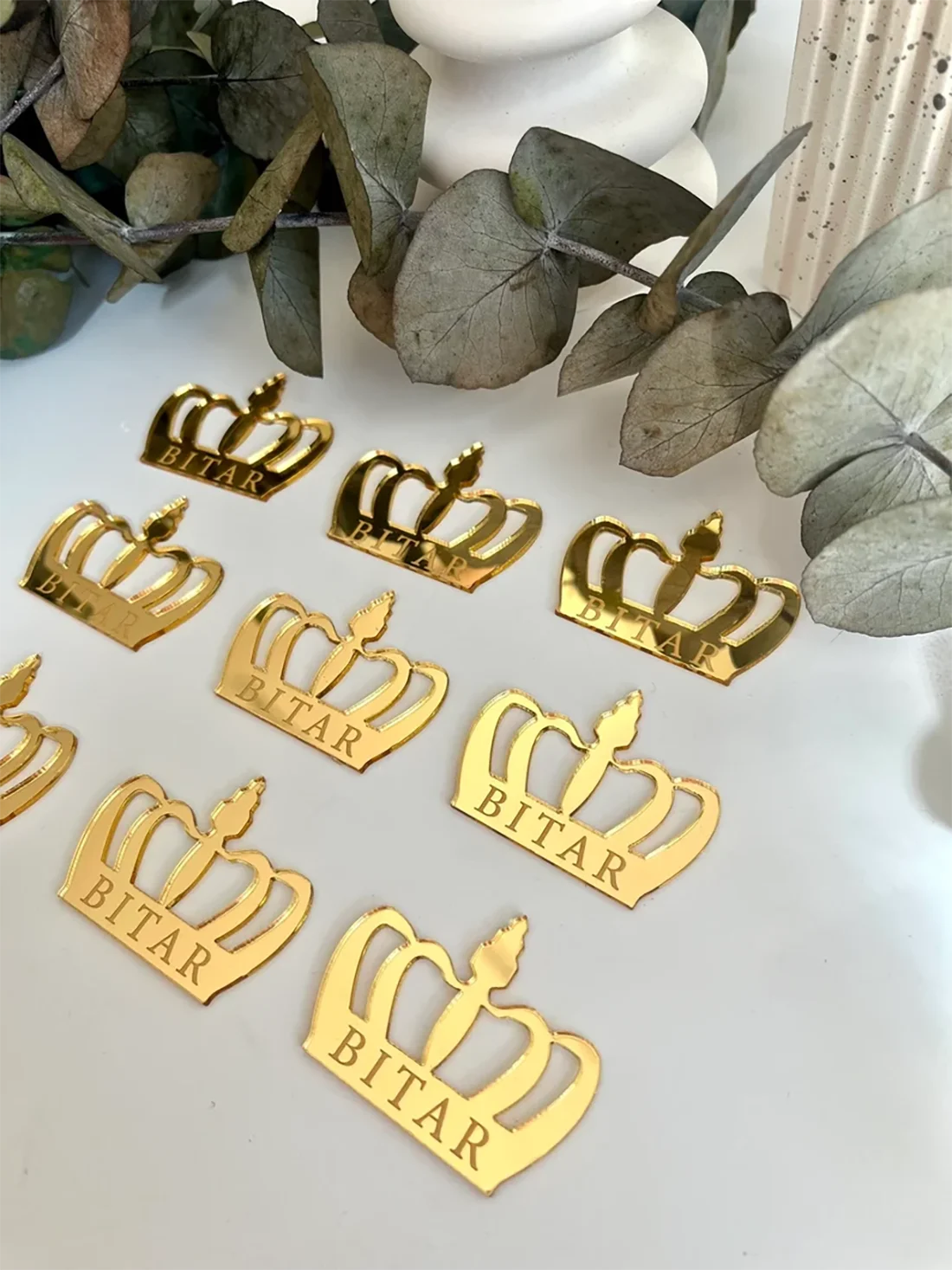 

30/50/100Pcs Gold Crown Tags,Personalized Crown tags, Baptism Tag, Mirror Tag for Chocolate,Crown Baby Name