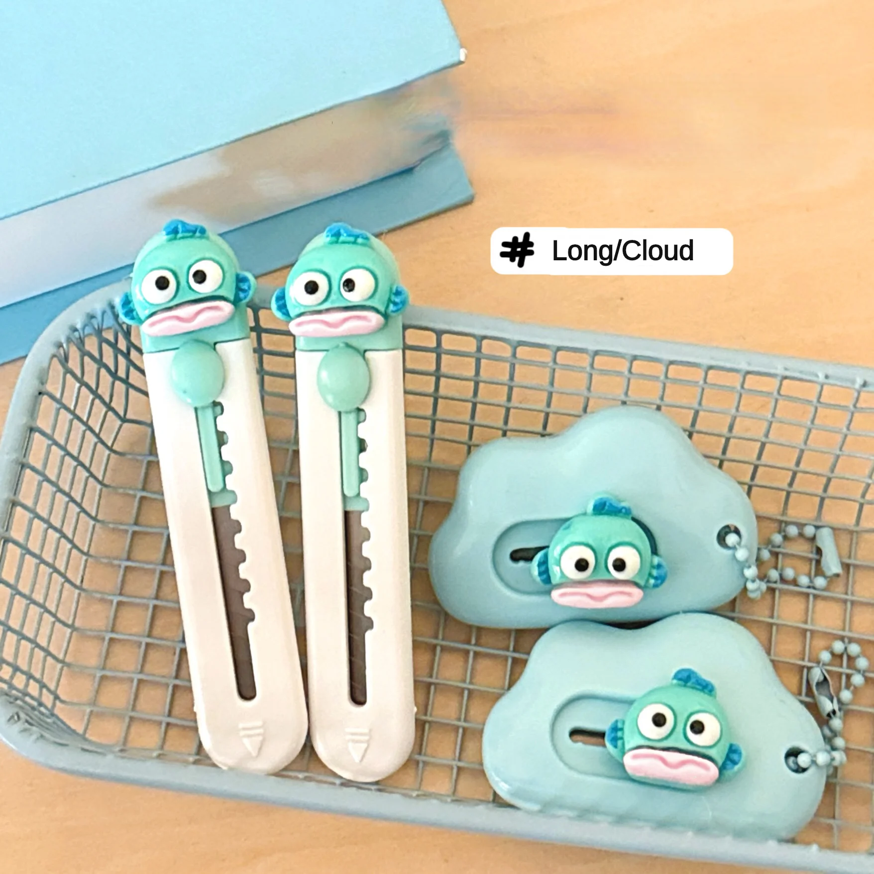 1/3 قطعة الكرتون القبيح الأسماك الفن سكين طالب تفريغ حزمة سكين صغير المحمولة ولطيف مسمار قطع الورق سكين #1