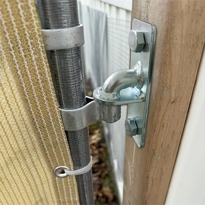 Chain Link Fence Gate Hinges, Wall Mount, 5/8 Inch Pin, Galvanized Steel Outdoor Fence Post Link Gate Hinge