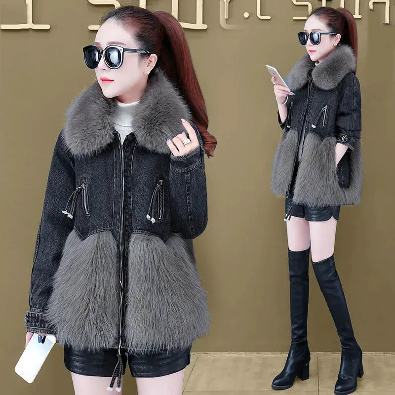 Wash Denim Stitching Fashion Down   Winter College Style Girl New Korean Version Loose Fox Fur Collar Casual Pocket Coat