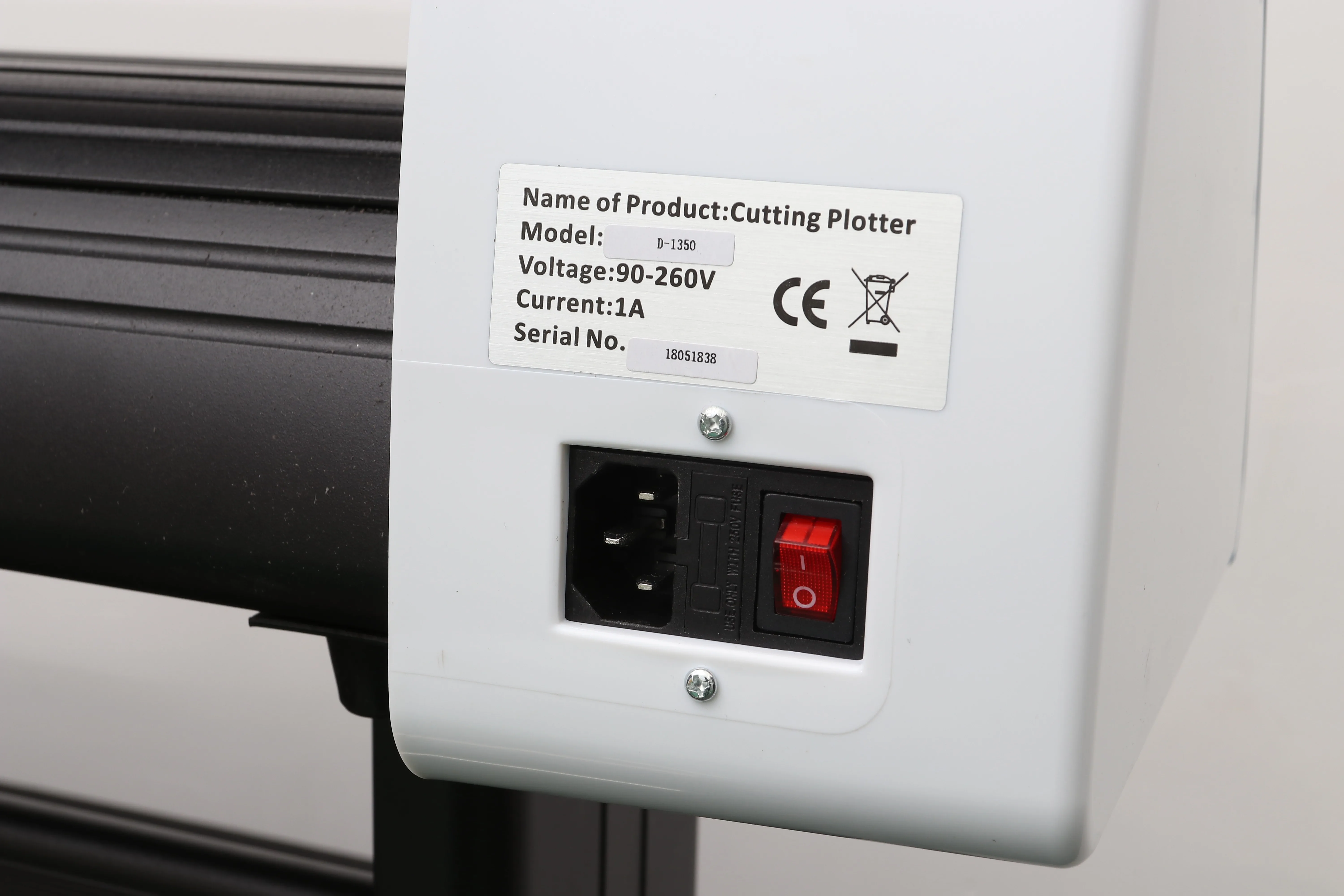 Plotter da Taglio Automatico per Vinile e Adesivi EH-720TS con Schermo Touch e Telecamera, 28 Pollici