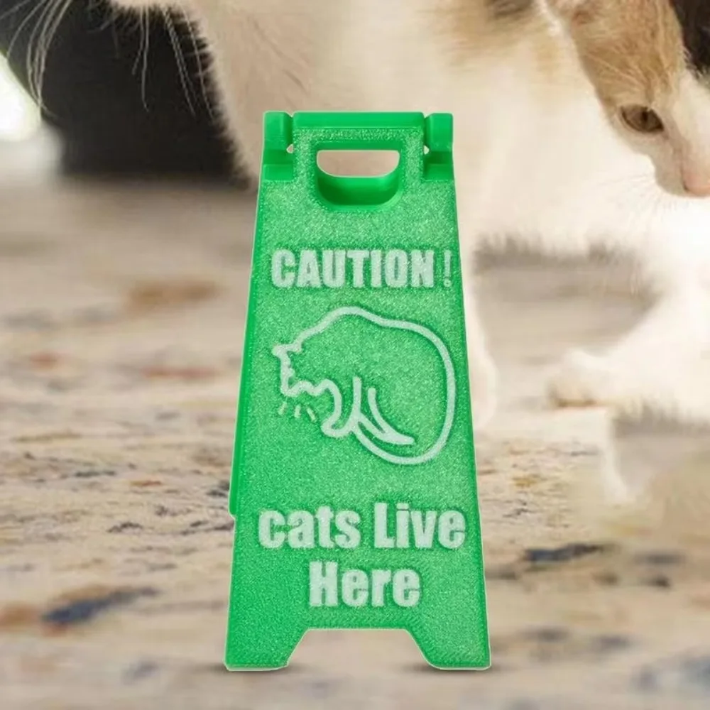 Funny 3D Printing Cat Vomit Sign Plastics Funny Gag Gifts Warning Sign Durable Dog Vomit Sign For Cat Lovers and Cat Decorations