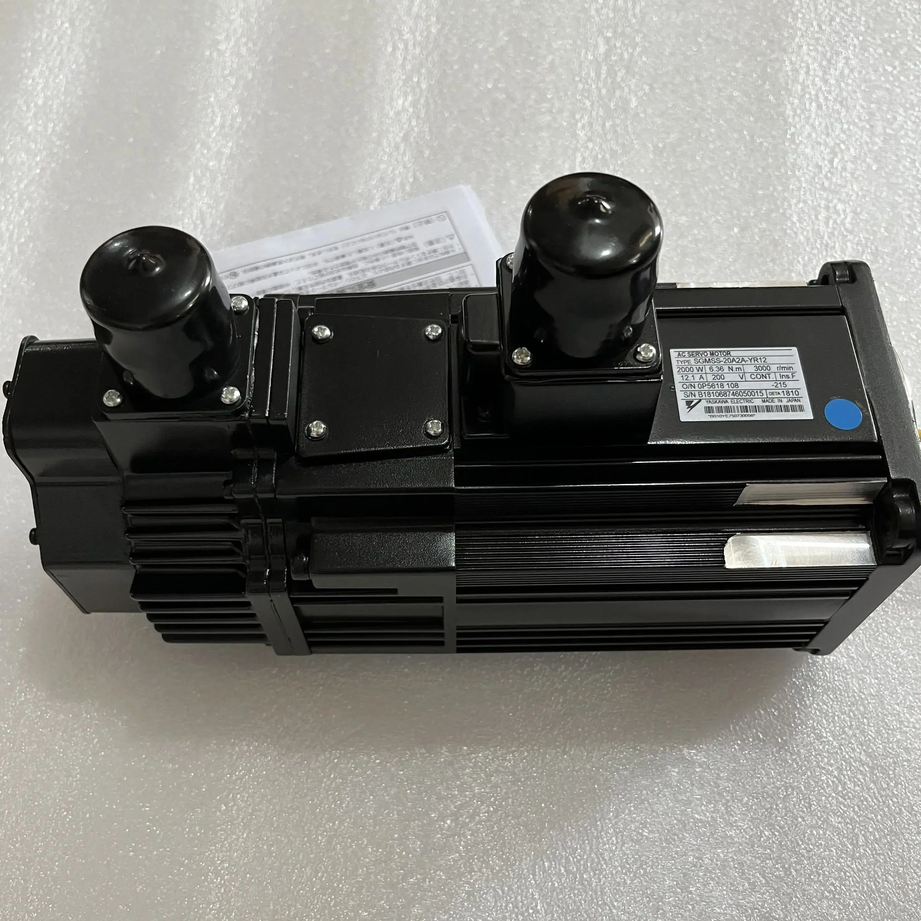 

SGMSS-20A2A-YR12 Brand new Servo motor，SGMSS 20A2A YR12，Fast shipping