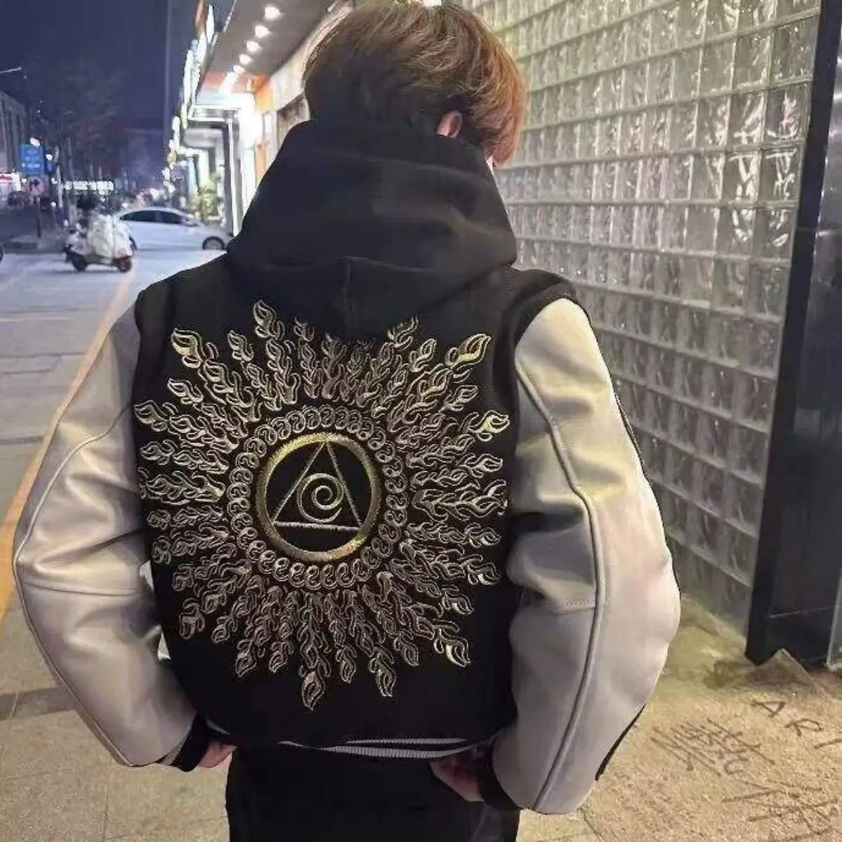 

Retro Eye of Light Embroidered Baseball Jackets for Men American High Street Couple Jacket Winter Trendy Coats Men Clothing