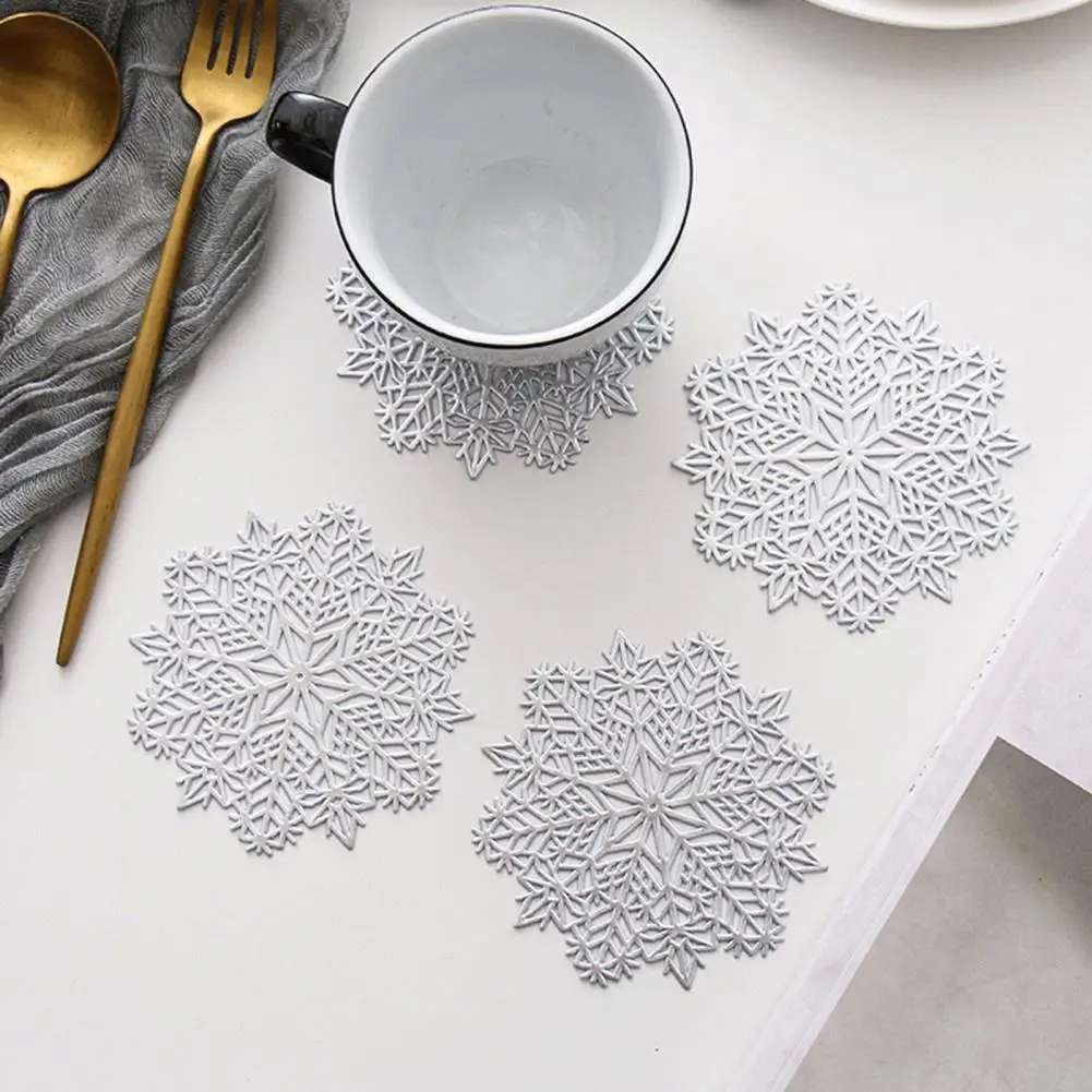 Decorative Placemat Non-slip Placemat Christmas Snowflake Decorative Coaster Set Non-slip Hollow-out For Cups For Holiday 테이블 매트