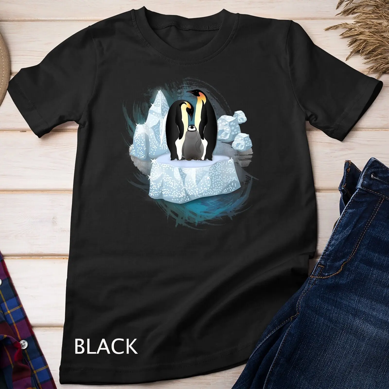 

Футболка унисекс Cute Penguin Family Chill on Ice Iceberg