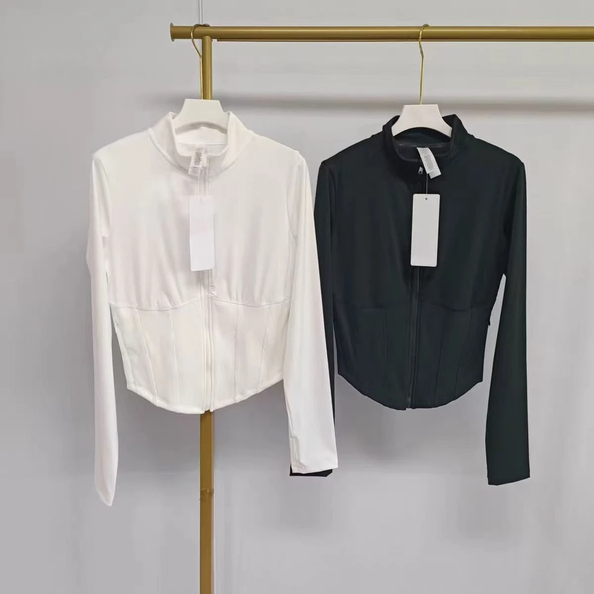 

al Yoga Zipper Sports Coat Women's Slim-fit Waistline Top With Standing Collar And Waist Exposure Outdoor Fitness Running Jacket