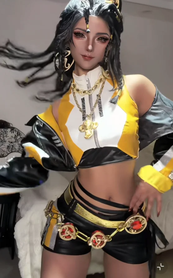 

Game Identity V Martha Behamfil Coordinator SRE team Cosplay Costume fashionable daily leather coat pants prop Halloween uniform