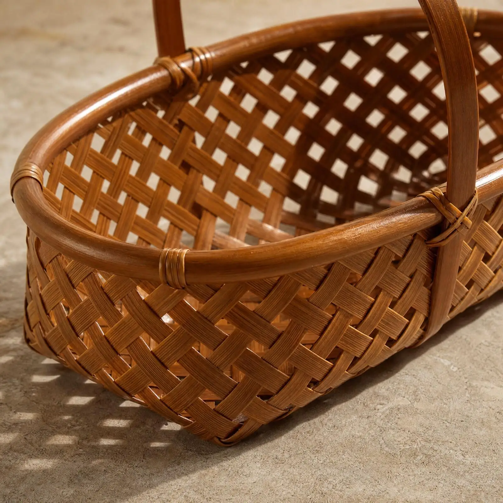 Durable Handwoven Bamboo Basket with Handle for Storage of Snacks Tea Accessories and Small Items