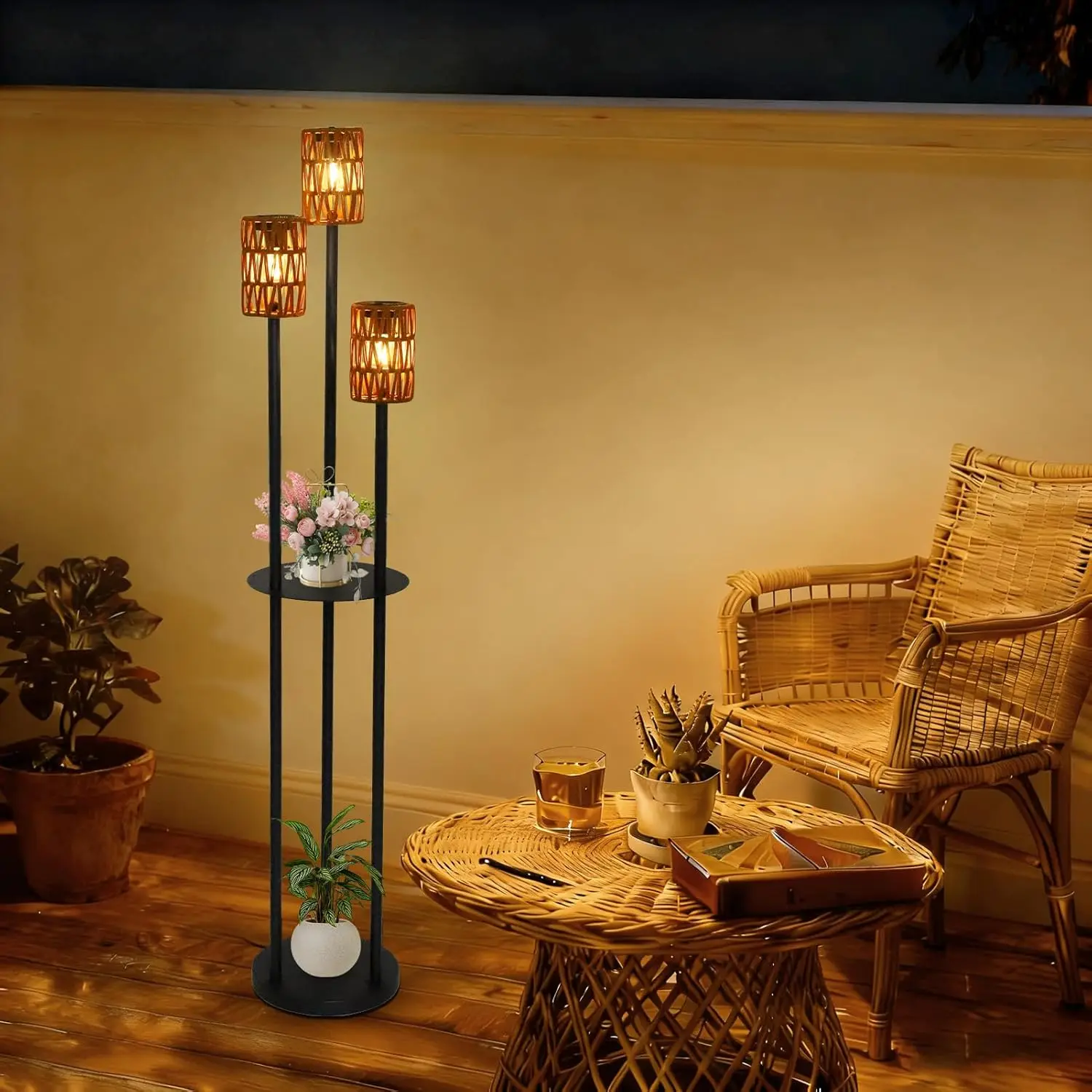 

Наружный торшер на солнечной энергии с абажуром из ротанга, водонепроницаемый светильник для патио с подставкой для растений для террасы, крыльца, двора - Boho Garden D