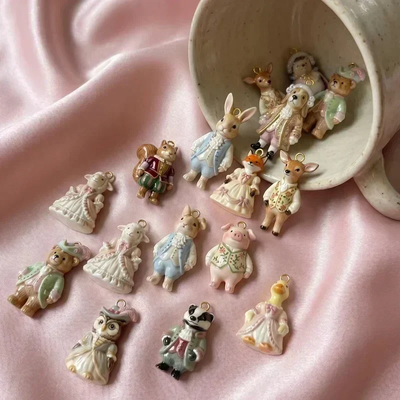 Copper Rococo *Animal Figure Charm Pendant Gold Plated Cute Retro Charms For Women DIY Handcraft Bracelet Necklace Accessories