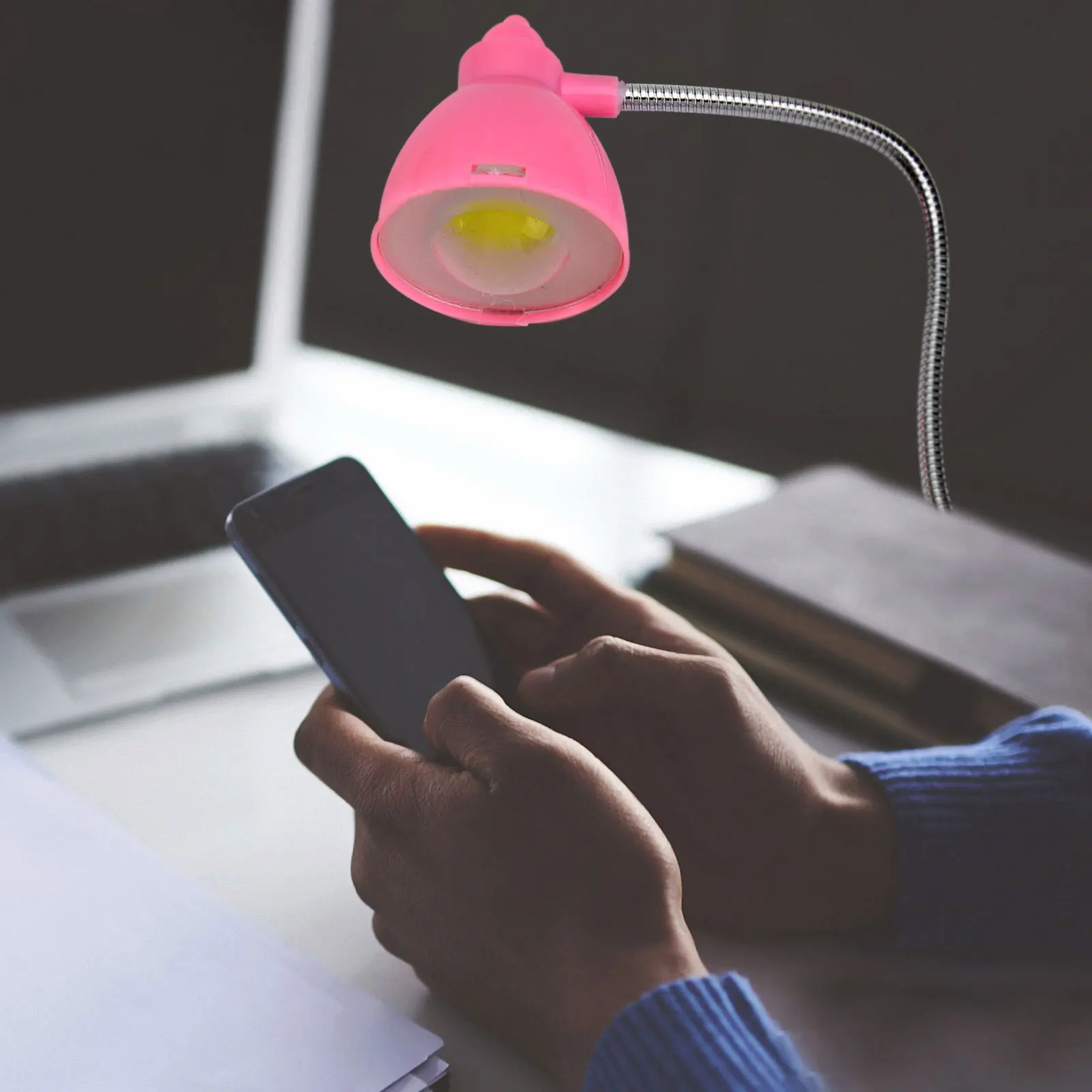 Book Light Desktop Lamp Clip on Reading Office Table Headboard Lamps for Student Study Eye Caring Portable Led Small Night Light