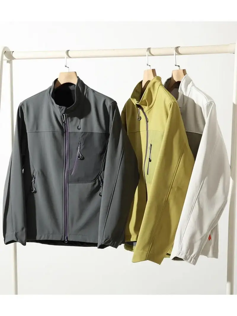 

Весенняя новинка: мужская куртка с флисовой подкладкой, воротником-стойкой, мягкая, ветрозащитная, водонепроницаемая, для активного отдыха, модная, в городском стиле