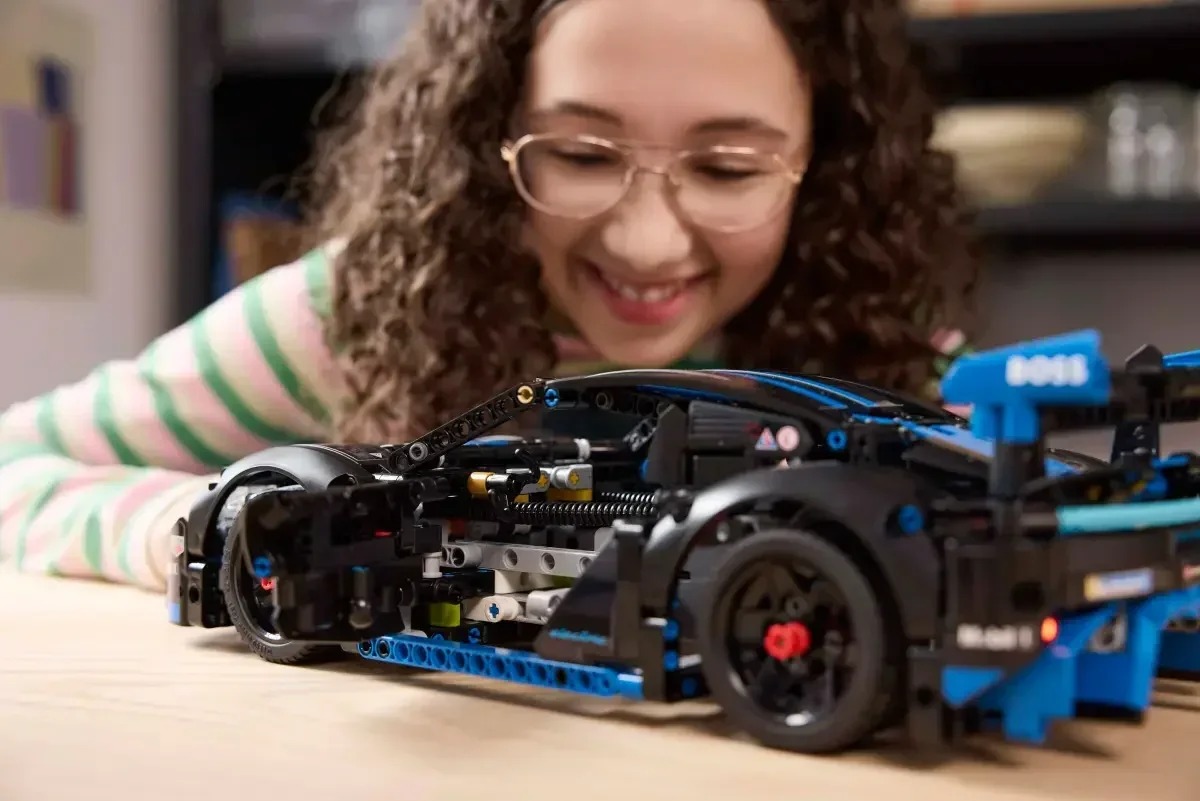 LEGO 42176 Technic Porsche GT4 E-Performance Conjunto de