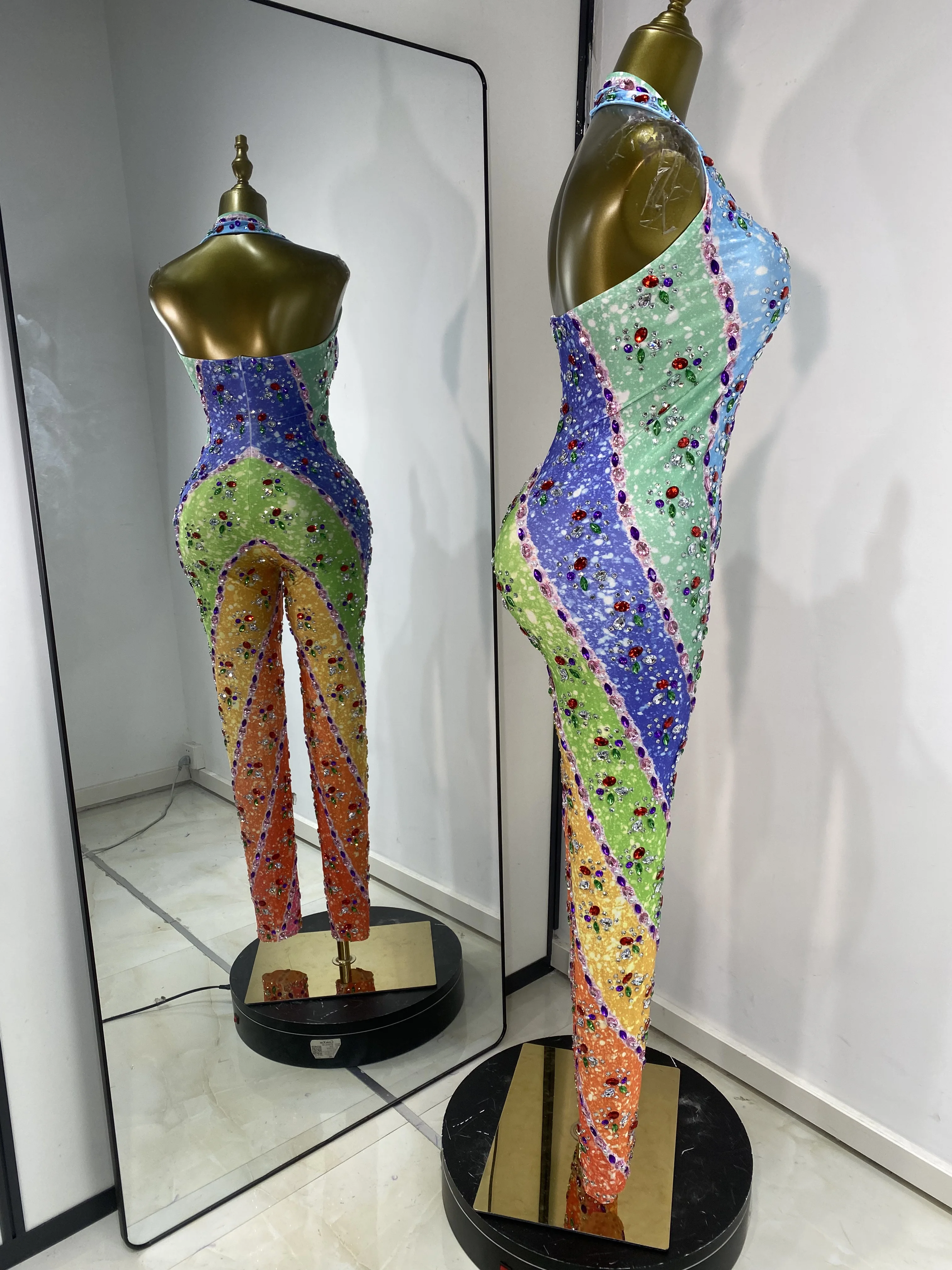 Tute aderenti con scollo all'americana stampate con strass scintillanti Donne Occasioni speciali DJ Gogo Nightbar Serata Club Costumi da festa