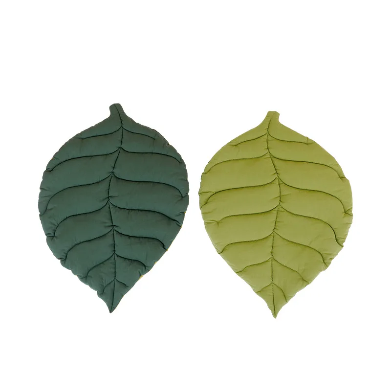 Fashion creativity Leaf Heart-shaped Blanket Carpet Summer For Child And Pet Cat Dog Mat Comfort Throw Mat Home Decor Carpet