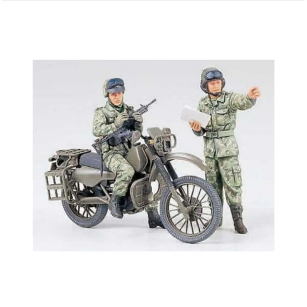 

5245 Набор моделей в масштабе 1/35, японский набор для отдыха мотоцикла JGSDF от Tamiya 3