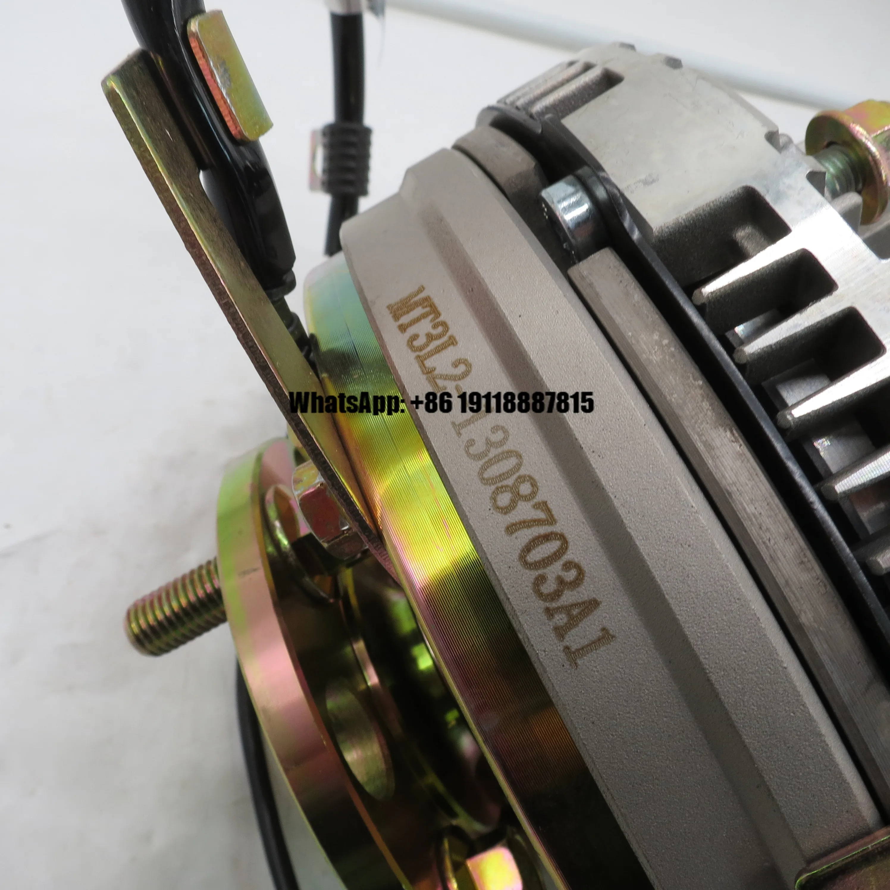 

Good Selling Trucks and Cars Auto Parts Fan Clutch MT3L2-1308703A1