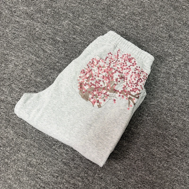 Kirschblüten-Grafik Jogginghose für Herren, Baumwolle, Elastischer Bund, Stickerei, Oversized American Streetwear Sport-Trainingshose – Detail 6