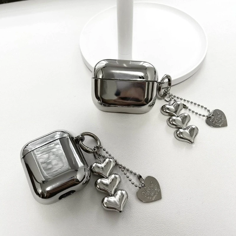 Cute Y2K Heart Pendant Keychain Pendant Alloy Material Silver Color Bag Jewelry Perfect for Mobile Device Bag Camera