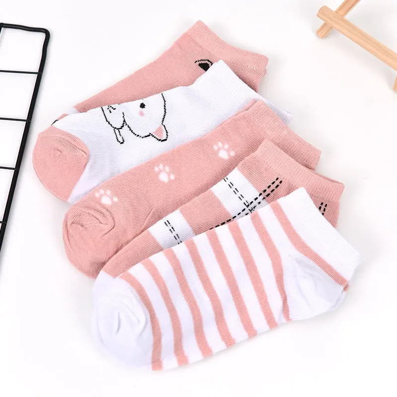 5 Pairs of Cute Cat Fashion Iadies Casual Short Socks 5 Pairs of Cute Cat Fashion Iadies Casual Short Socks