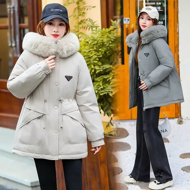 معطف الشتاء 2025 جديد رشاقته باركر المرأة الدافئة انفصال الداخلية أسفل سترة قطن الإناث فضفاضة الدافئة مقنعين سترات معطف