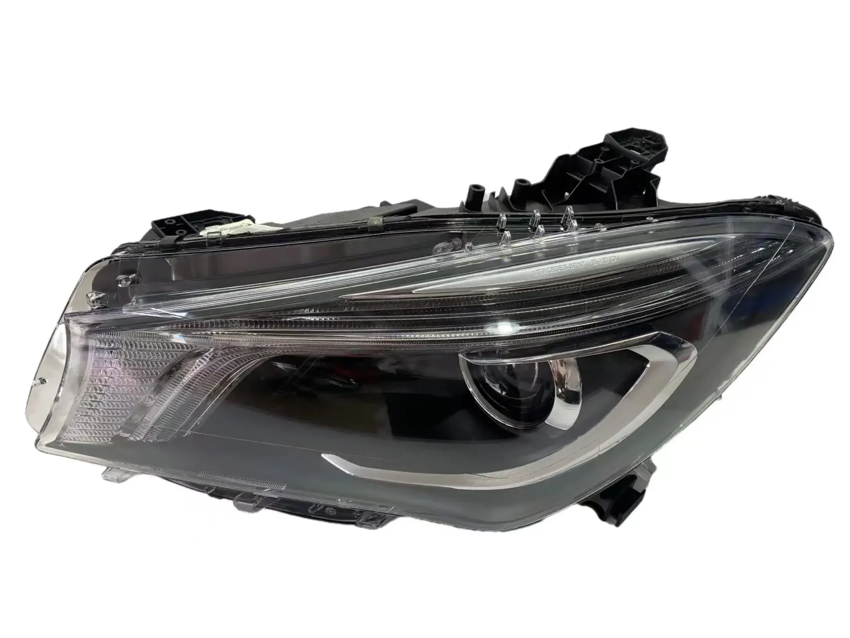 

Factory Hot Selling Adapted To For CLA W117 Front Lighting Hernia Headlights Original High Quality Year 2014-2016