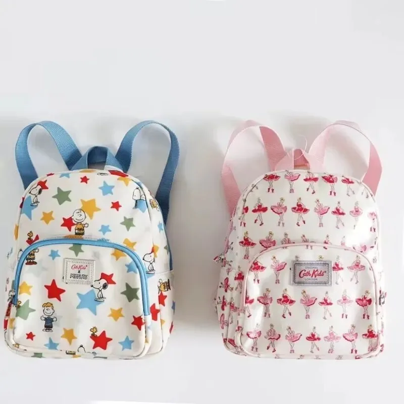 2026 New Snoopy Star Print Children’s Backpack Cute Cartoon School Bag Light Casual Backpack Boys and Girls School Bag view 4