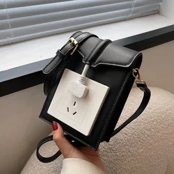 2024 New Originality Socket Women Shoulder Bag PU Bucket Fashion Casual HARD Zipper Pures And Bags Crossbody Girls Bag Designer