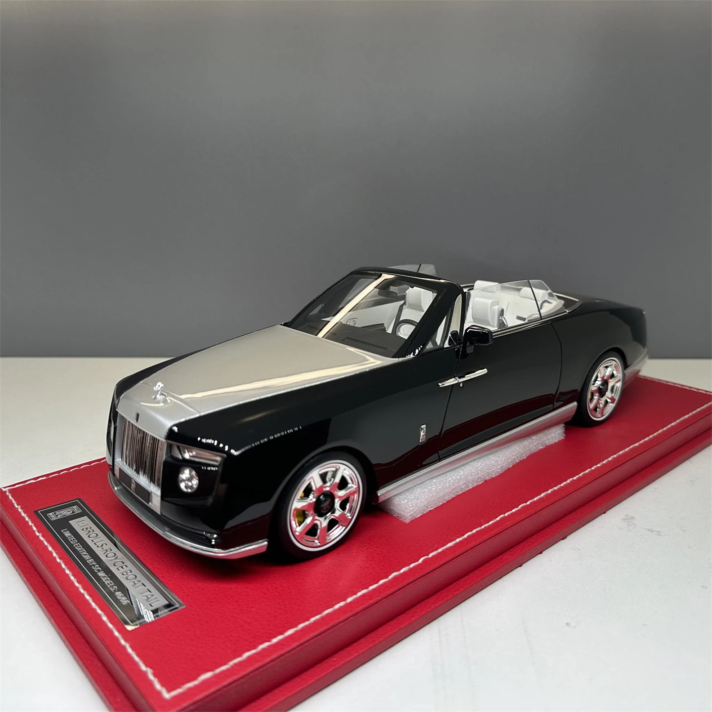 SC 1:18 Scale Resin Rolls Royce Boat Tail Convertible Toys Cars Model Classics Nostalgia Adult Souvenir Gifts Static Display