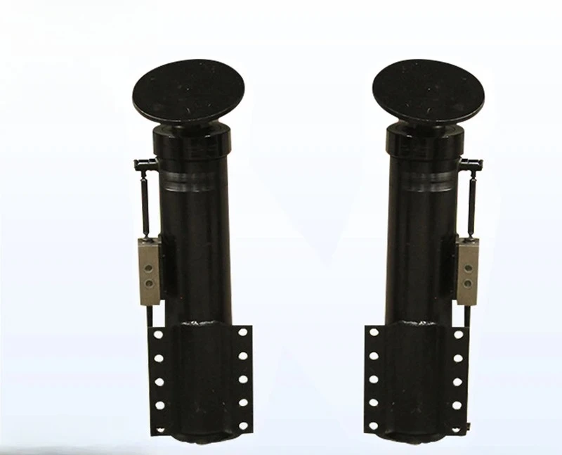 Semi-trailer trailer dump truck hydraulic outriggers