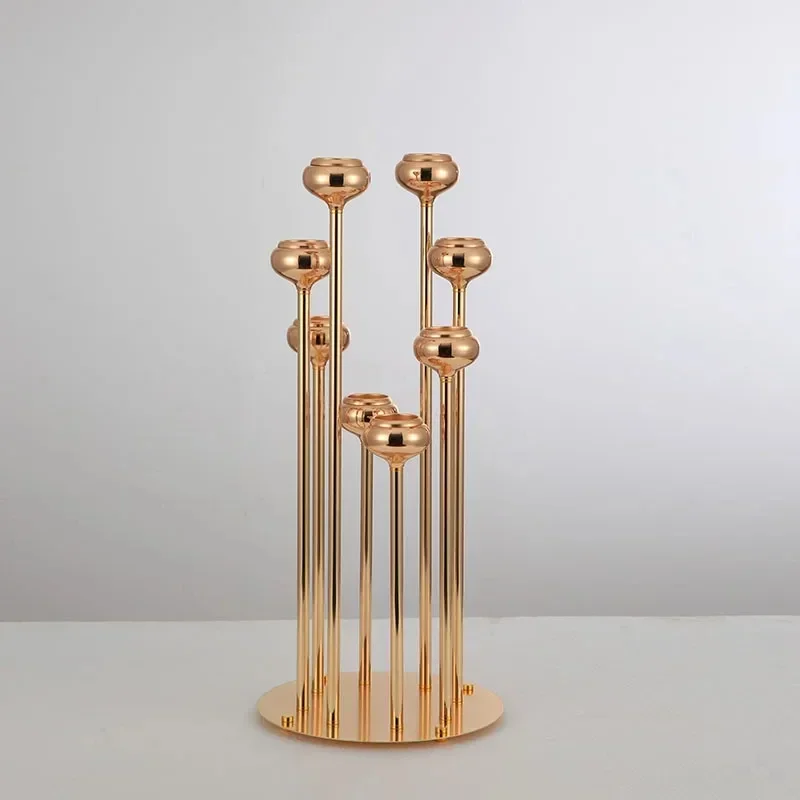 91 cm hoher Kerzenständer aus goldfarbenem Metall mit 8 Armen, ideal für Hochzeiten im Freien, Geburtstagsfeiern, Verabredungen, Einweihungsfeiern und als Heimdekoration. – Detail 4
