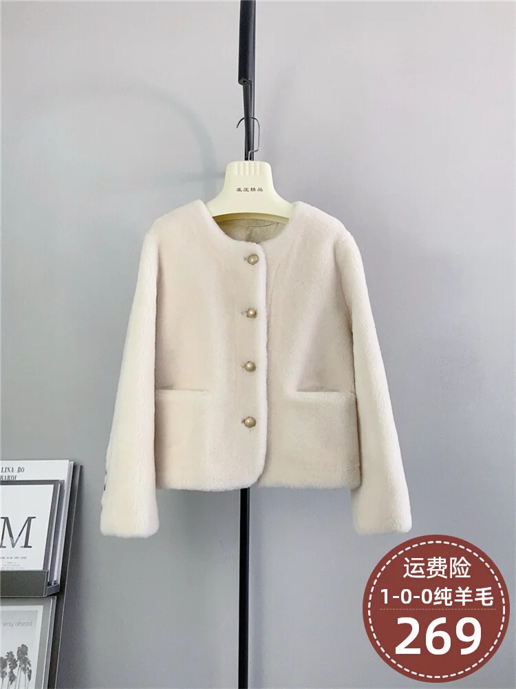 

Sheep shearing velvet round neck short jacket made of pure wool, short stature, autumn and winter new item, composite fur and