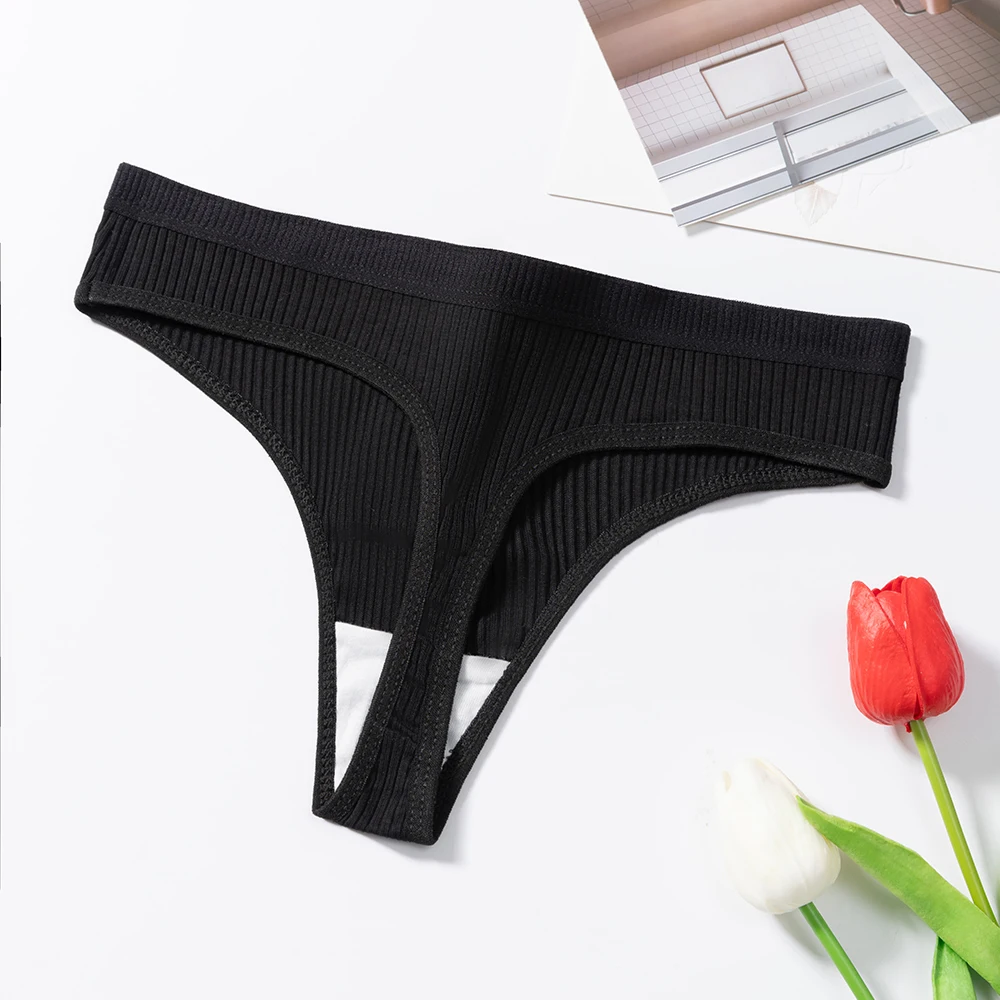 سراويل داخلية نسائية قطنية مثيرة وناعمة مخططة ملابس داخلية بلون سادة ملابس داخلية نسائية مريحة قابلة للتمدد