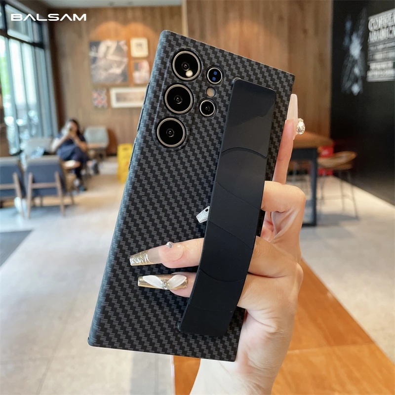 Etui na telefon Samsung Galaxy S25 S24 S23 Ultra Plus z elastycznym paskiem na nadgarstek z włókna węglowego i odporną na wstrząsy twardą obudową PC