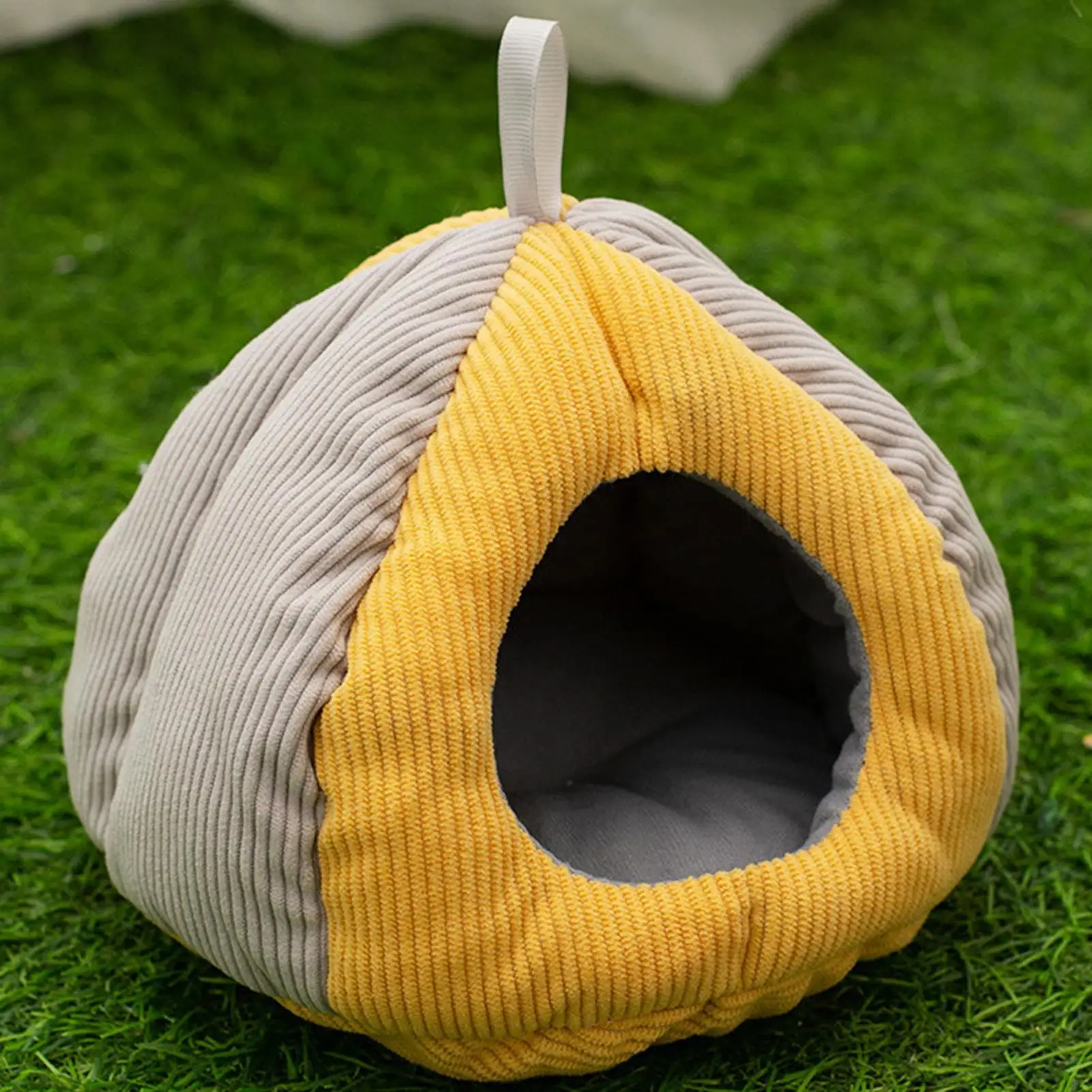 سرير هامستر شبه مغلق للشتاء من القطيفة على شكل كهف قابل للتعليق سرير فئران قطيفة سميك لشينشيلا حيوانات صغيرة طيور النمس الصغيرة