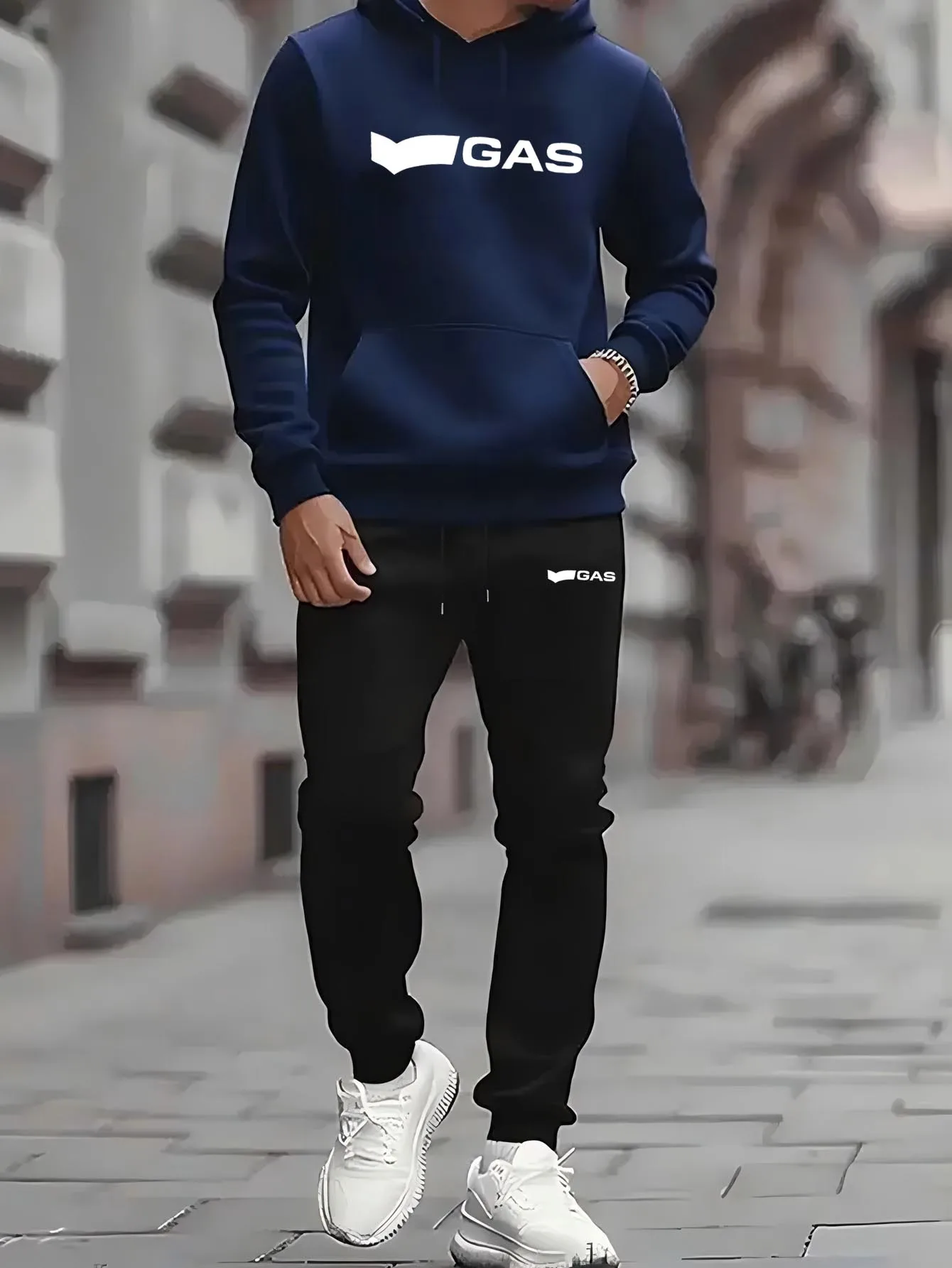 Мужская толстовка с капюшоном и длинными рукавами