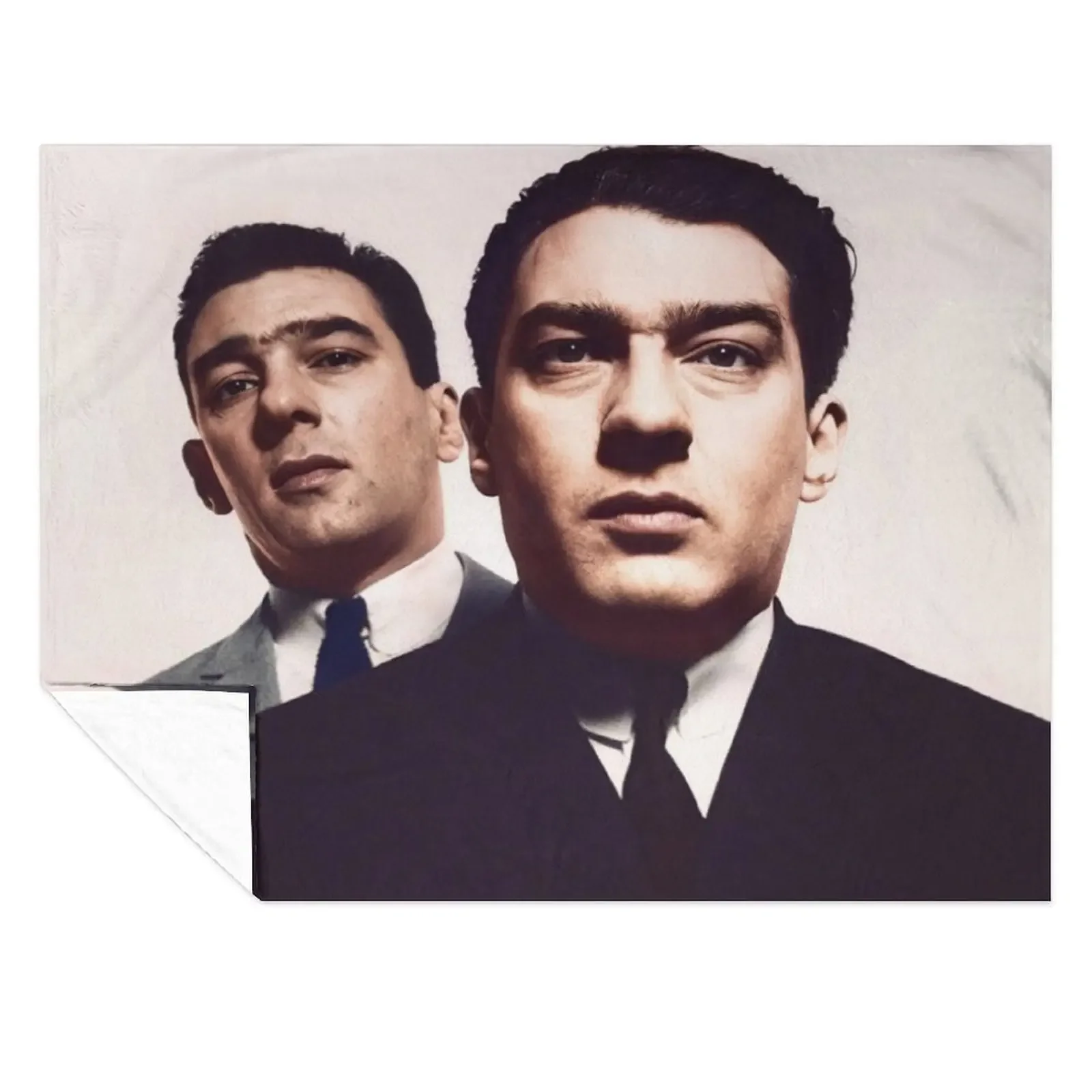 

The Kray Twins Throw Blanket Luxury Thicken Retros Comforter Heavy Blankets