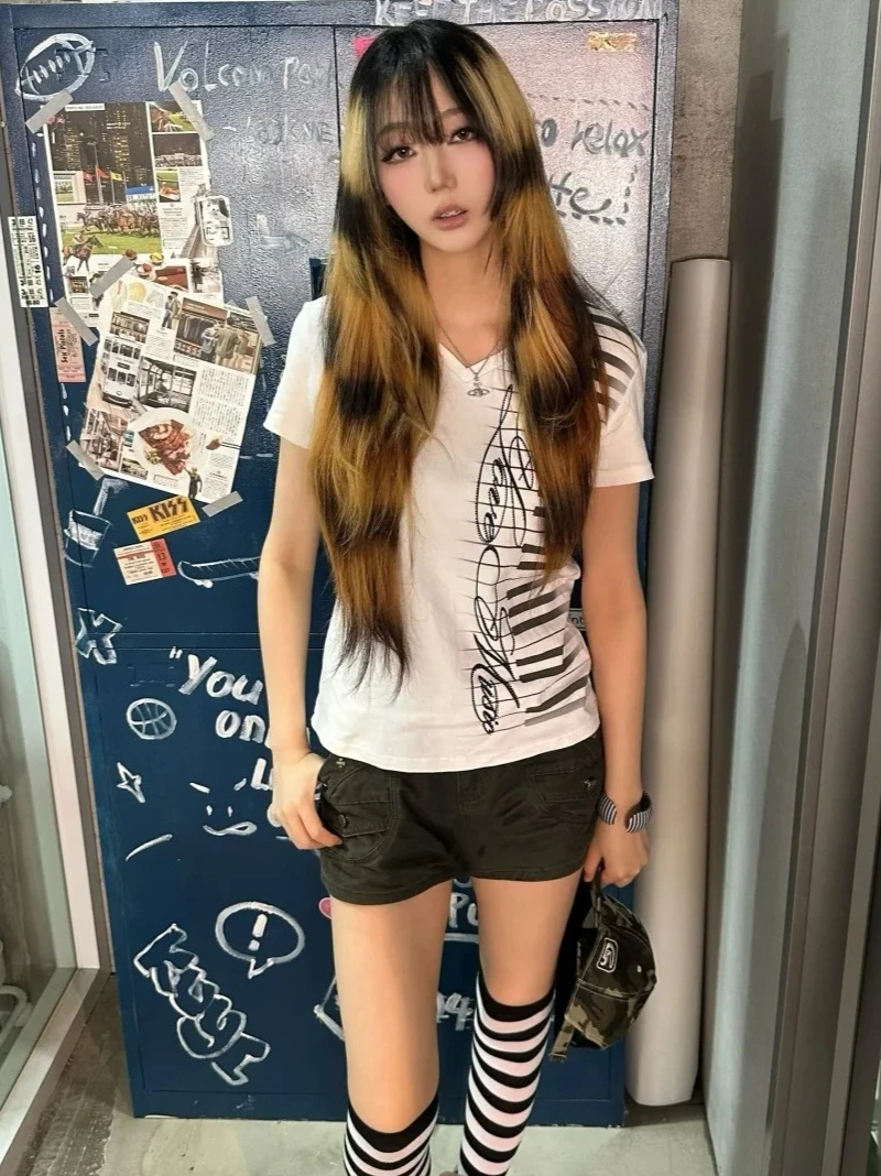 Jpanese Subculture T Shirt Short Sleeve Piano Key Print V-neck Tops Harajuku Subculture Female Kawaii Streetwear Tee 2026 Summer