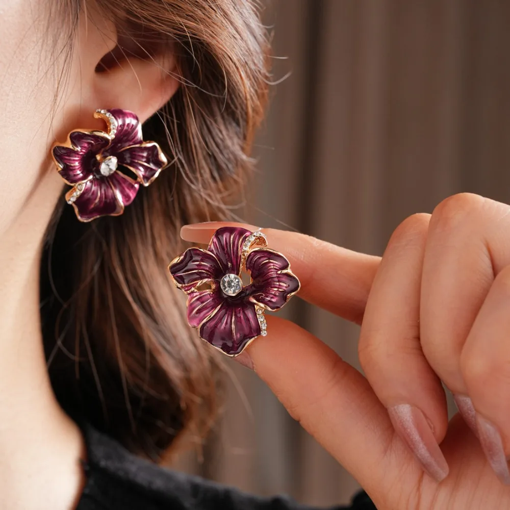 Exquisite Luxury Enamel Purple Flower Inlaid Zircon Stamen Stud Earrings for Women Versatile Evening Dress Jewelry Accessories