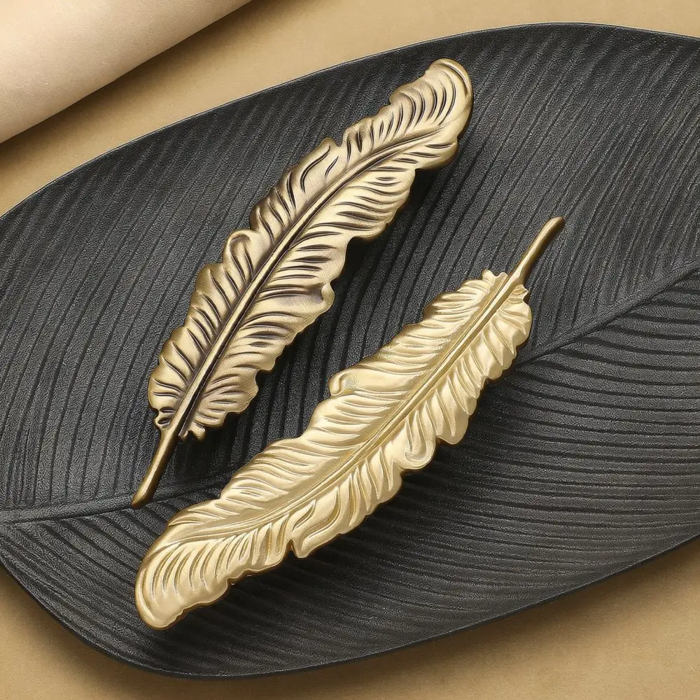 Modern Gold Feather Cabinet Handle Luxury Brass Furniture Pulls Decorative Drawer Knobs For Kitchen Cupboard Wardrobe Doors
